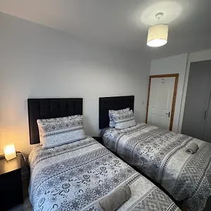 Apartment Modern Good Distance From And Airport 4people, Dublin